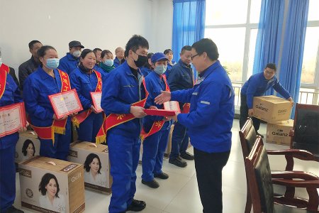 先进和标兵颁奖仪式1